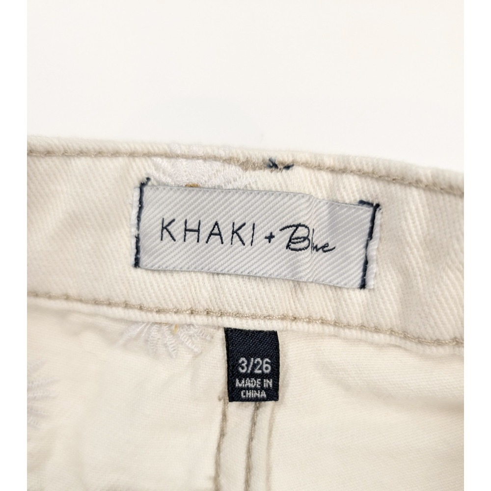 KHAKI & Blue High Rise Ivory Daisy Embroidered Raw Hem Shorts Women's Size 3/26 - Picture 4 of 6
